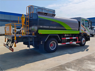 12m&sup3; High-Capacity Municipal Green Sprinkler Truck